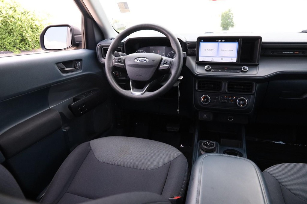 Ford Maverick Vehicle Image 20