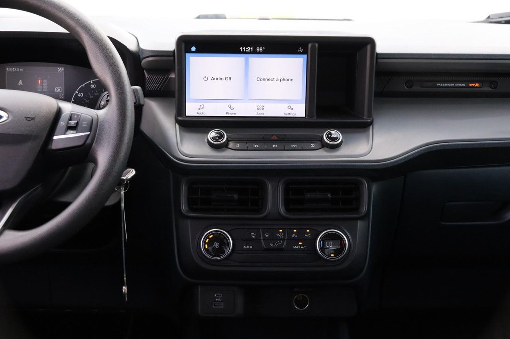 Ford Maverick Vehicle Image 22