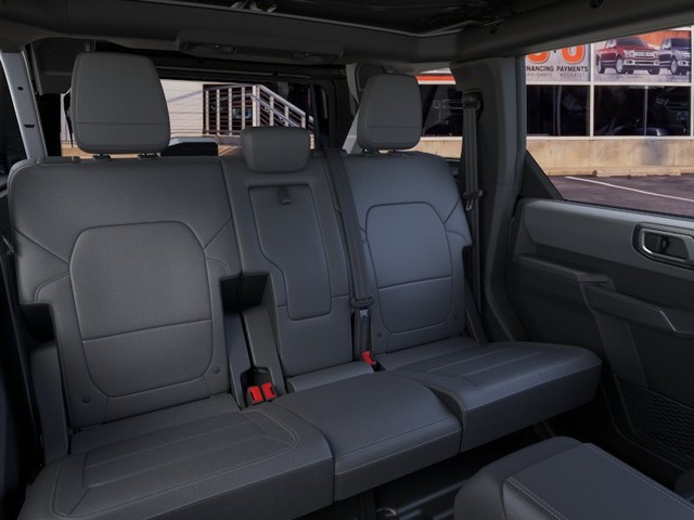 Ford Bronco Vehicle Image 11