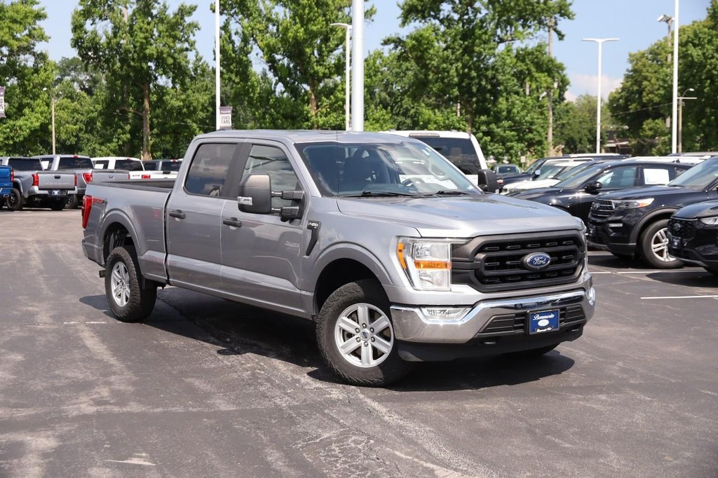 Ford F-150 Vehicle Full-screen Gallery Image 2