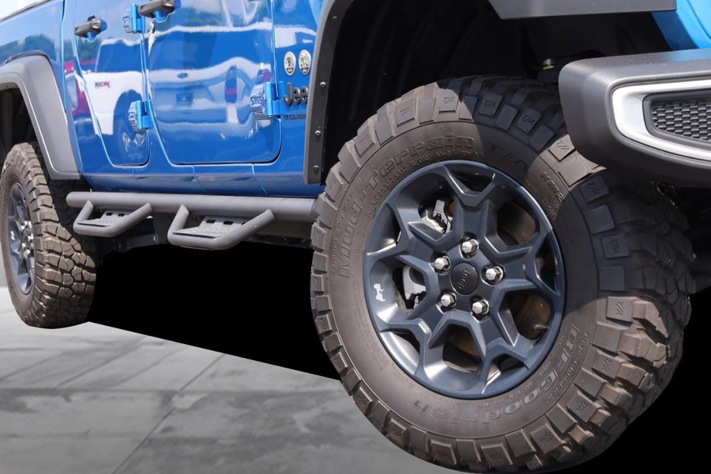 Jeep Gladiator Vehicle Image 03