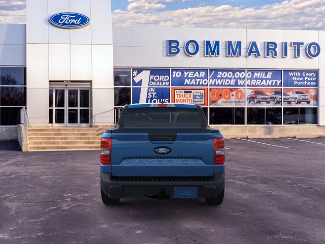 Ford Maverick Vehicle Image 05