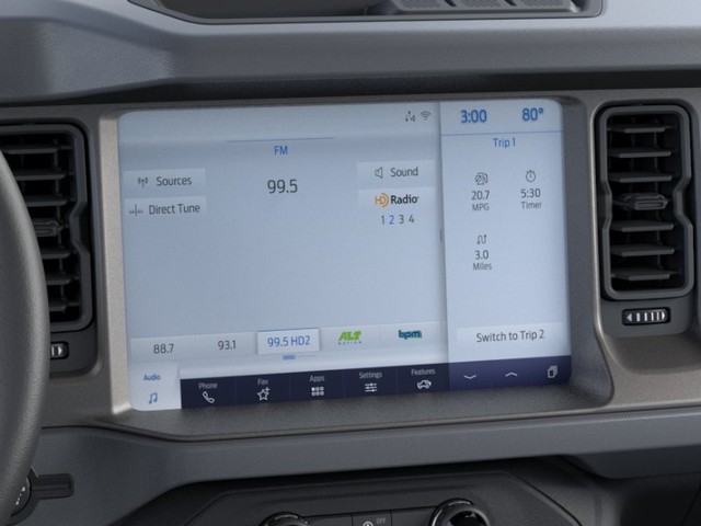 Ford Bronco Vehicle Full-screen Gallery Image 15