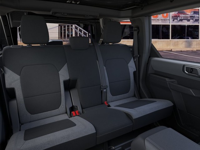 Ford Bronco Vehicle Image 11