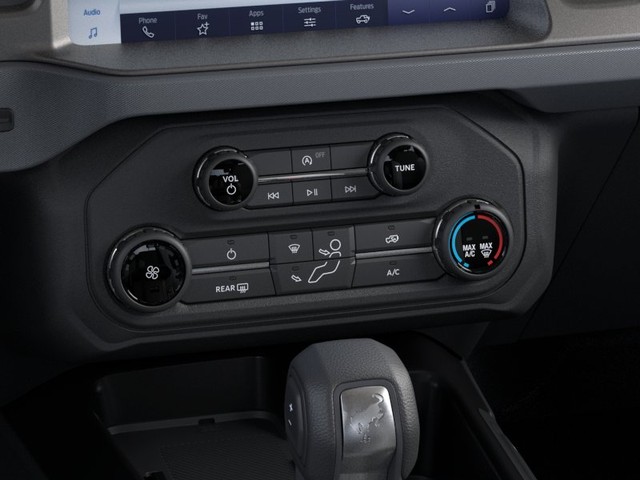 Ford Bronco Vehicle Image 16