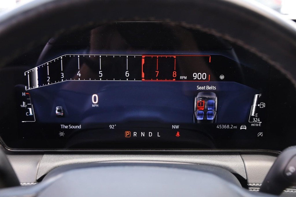 Ford Mustang Vehicle Full-screen Gallery Image 13