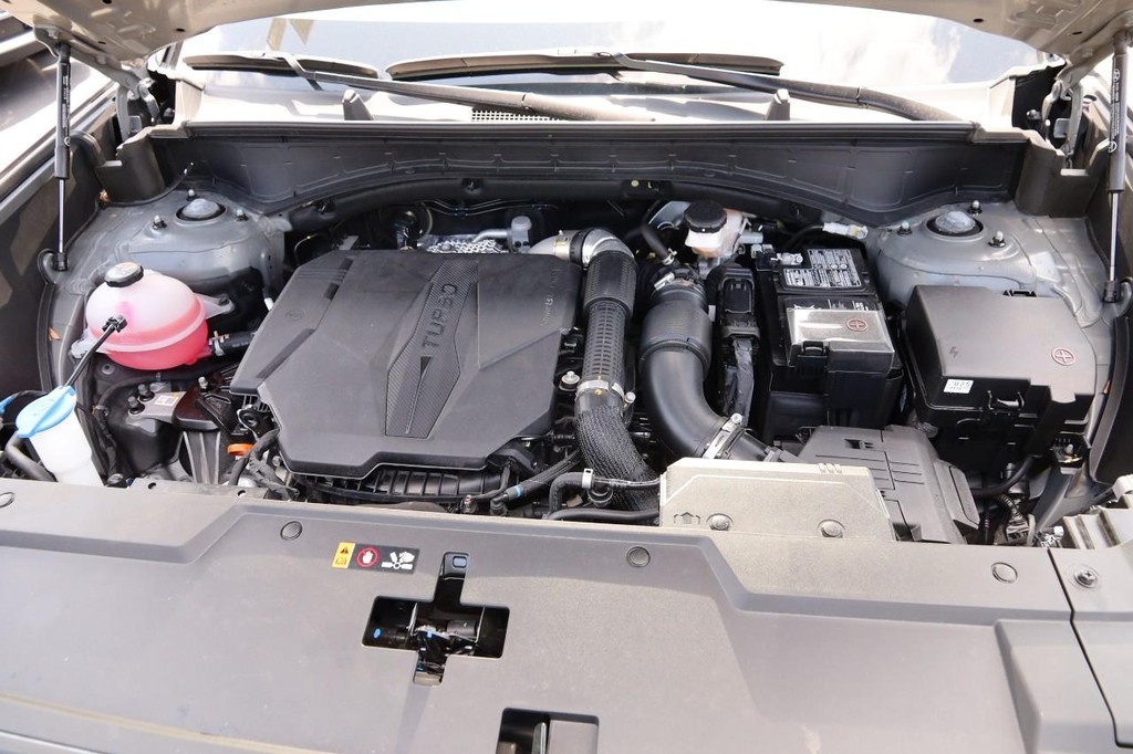 Hyundai Santa Fe Vehicle Image 31
