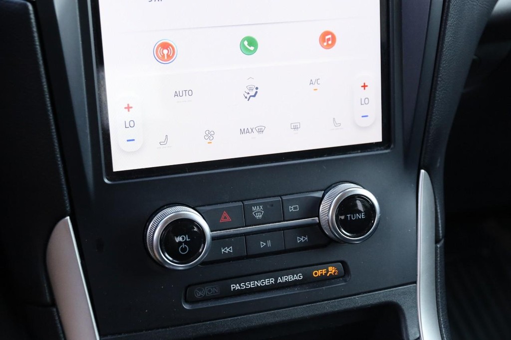 Ford Edge Vehicle Full-screen Gallery Image 18