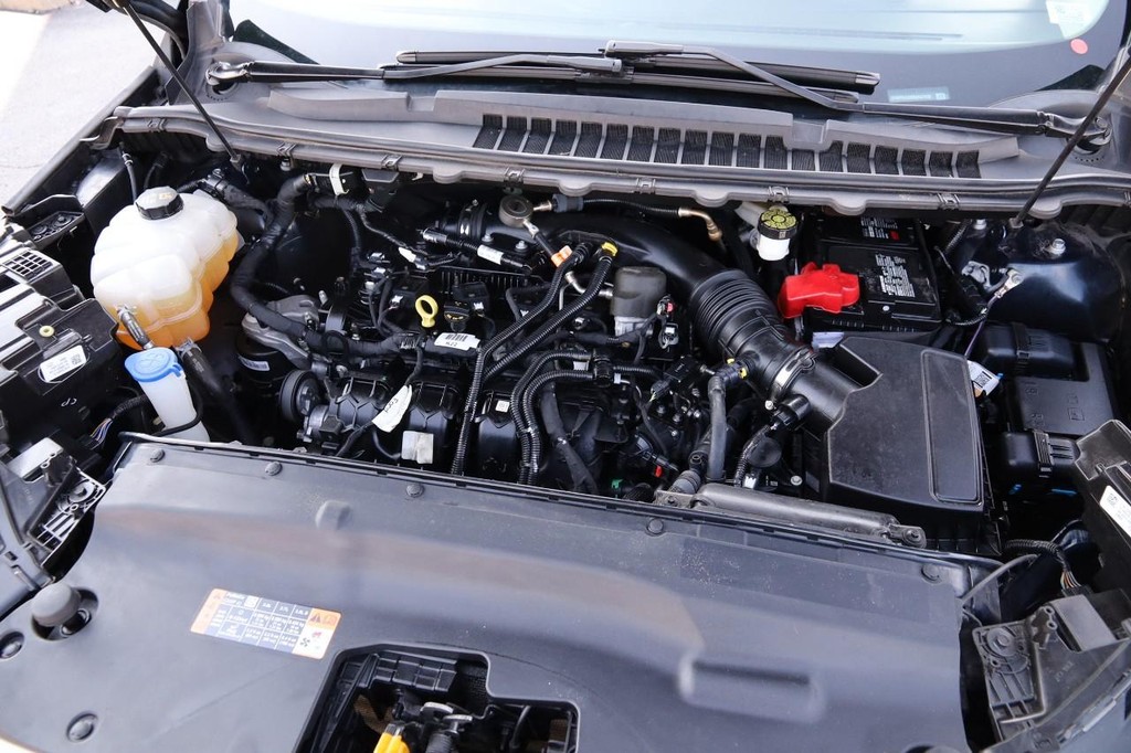 Ford Edge Vehicle Full-screen Gallery Image 27