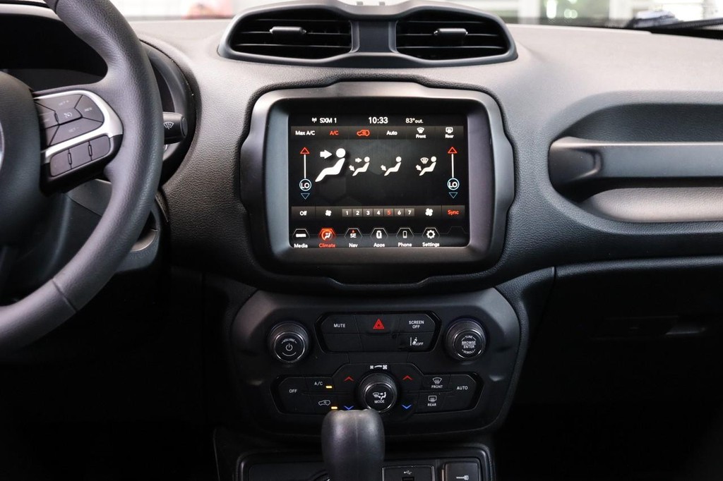 Jeep Renegade Vehicle Image 25