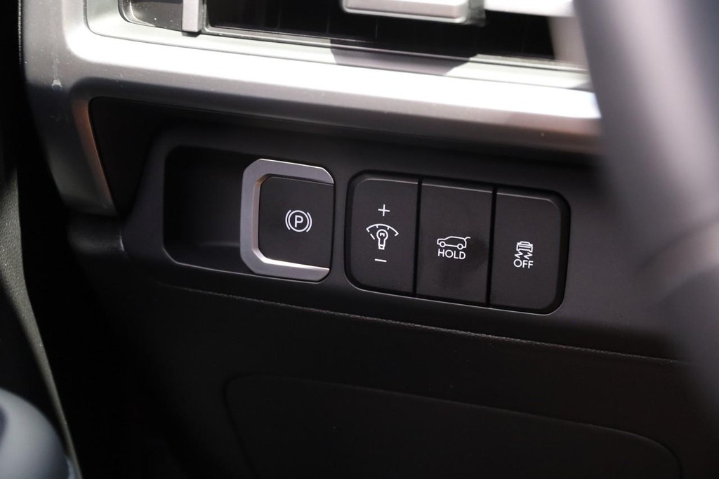 Hyundai Santa Fe Vehicle Image 22