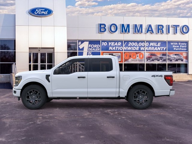 Ford F-150 Vehicle Full-screen Gallery Image 3