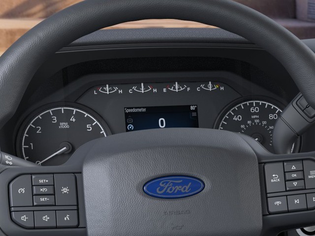 Ford F-150 Vehicle Full-screen Gallery Image 13