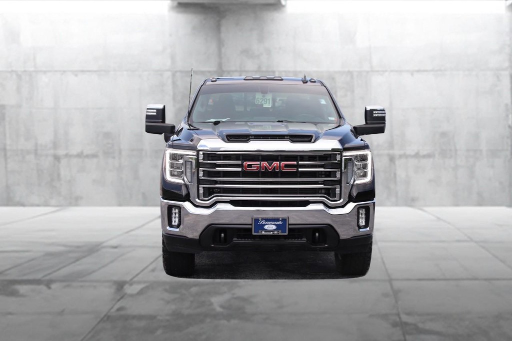 GMC Sierra 2500HD Vehicle Image 04