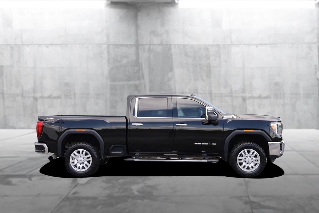GMC Sierra 2500HD Vehicle Image 05