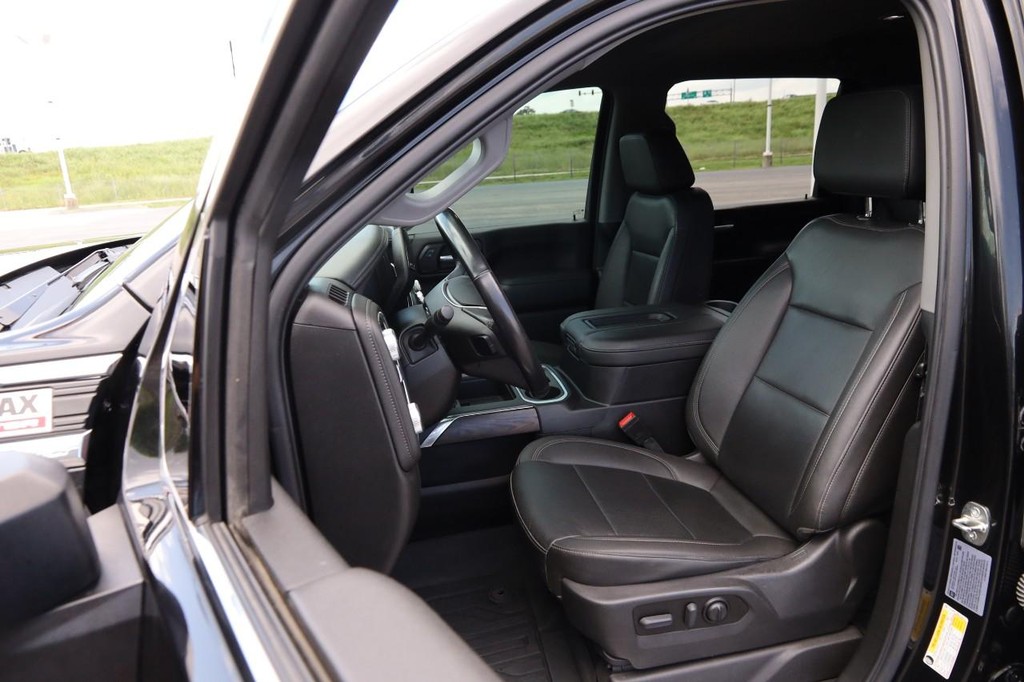 GMC Sierra 2500HD Vehicle Image 08