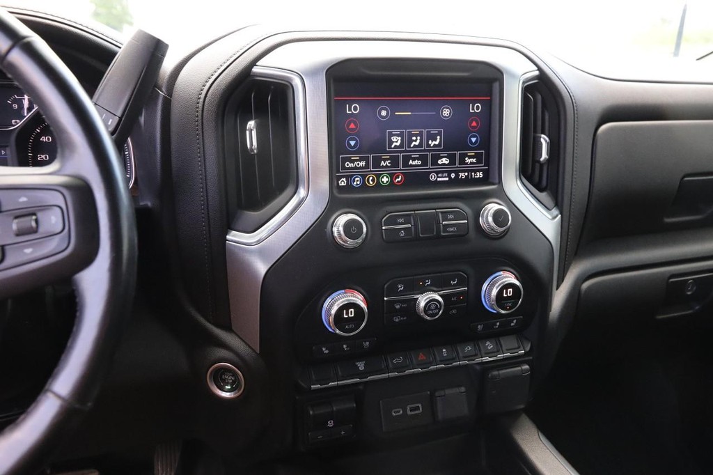 GMC Sierra 2500HD Vehicle Image 15