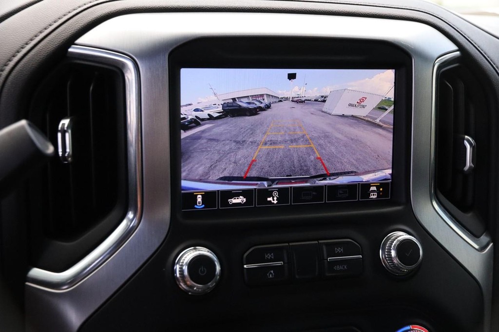 GMC Sierra 2500HD Vehicle Image 17