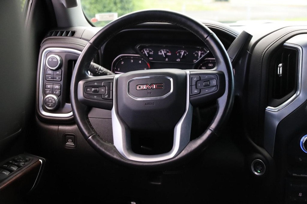 GMC Sierra 2500HD Vehicle Image 23