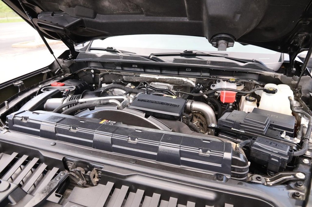 GMC Sierra 2500HD Vehicle Image 27