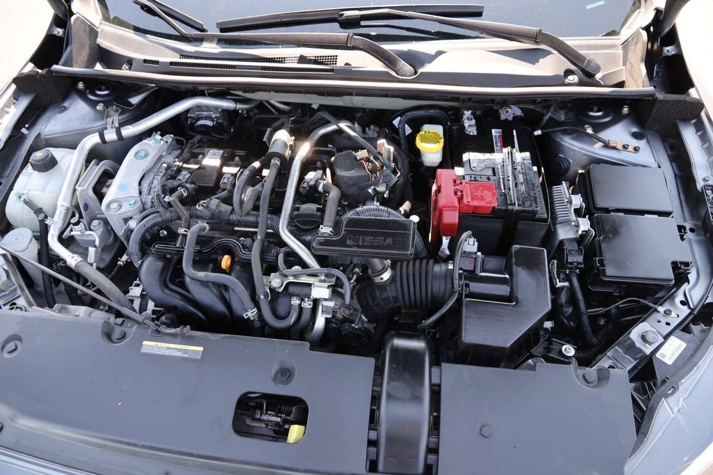 Nissan Sentra Vehicle Image 27