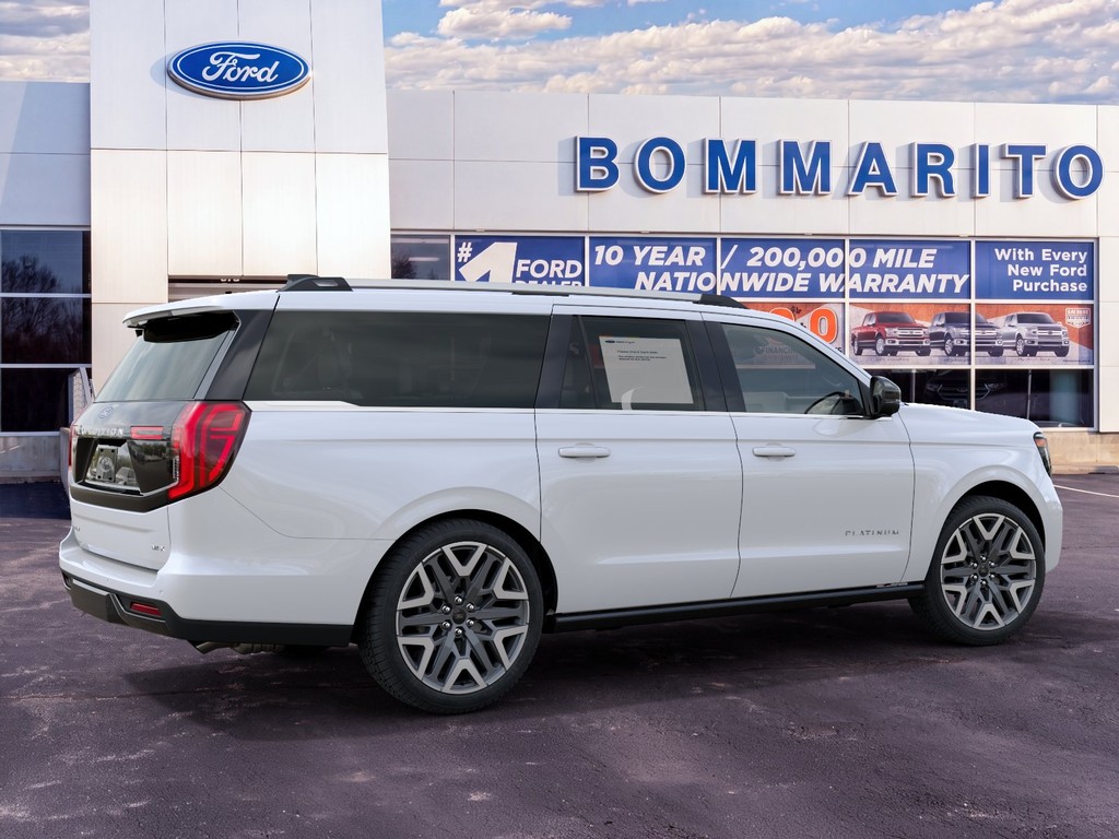 Ford Expedition Max Vehicle Full-screen Gallery Image 6
