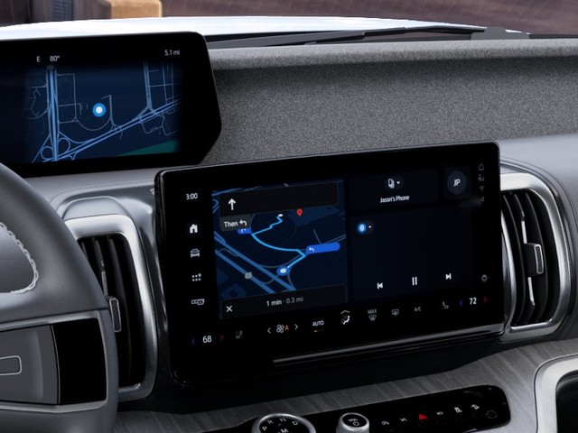 Ford Expedition Max Vehicle Full-screen Gallery Image 14
