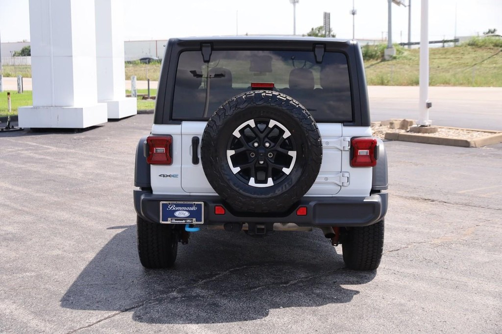 Jeep Wrangler 4xe Vehicle Image 06