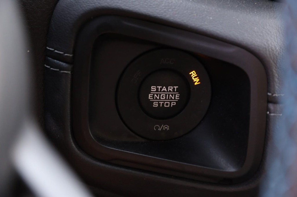 Jeep Wrangler 4xe Vehicle Image 14