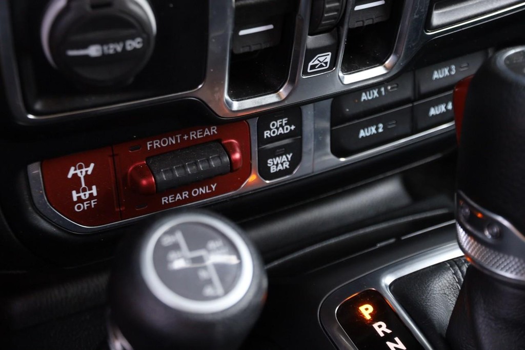 Jeep Wrangler 4xe Vehicle Image 19