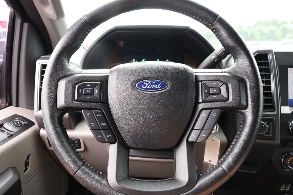 Ford F-150 Vehicle Image 10
