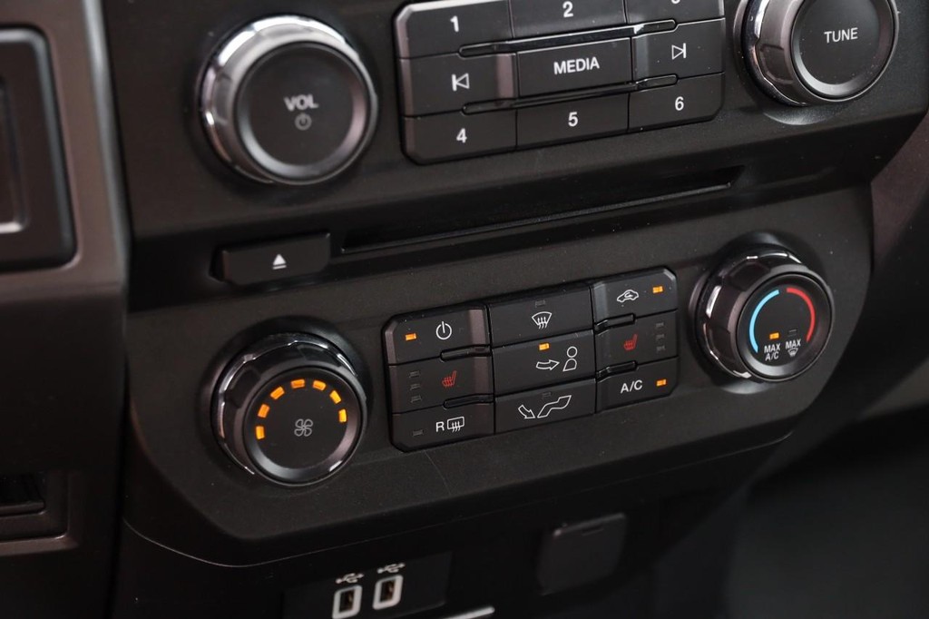 Ford F-150 Vehicle Image 18