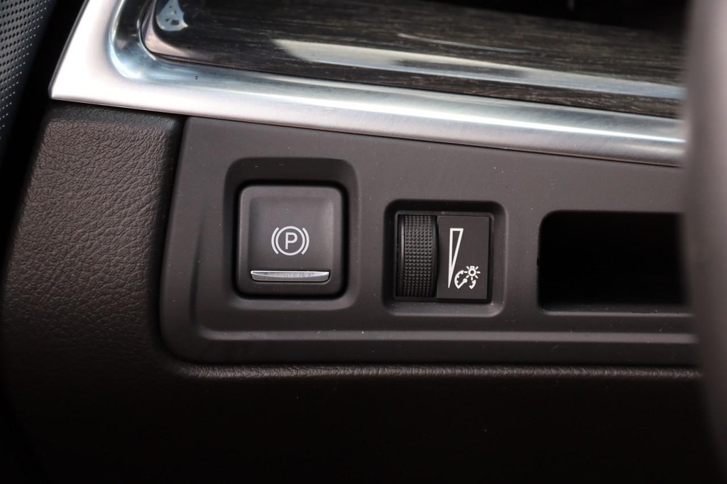 Cadillac XT5 Vehicle Image 22