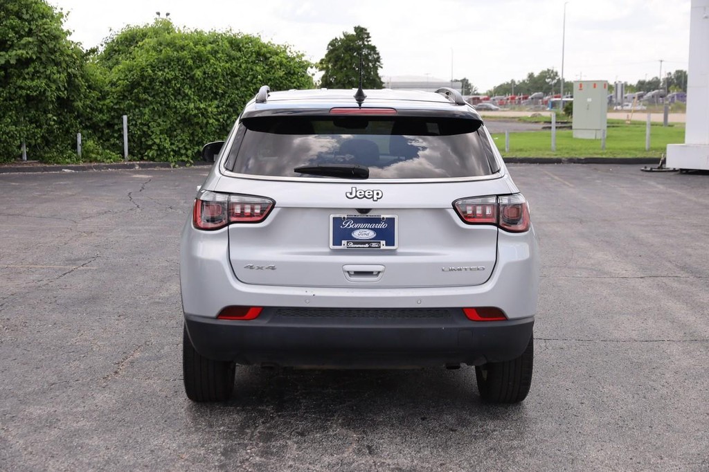 Jeep Compass Vehicle Image 06
