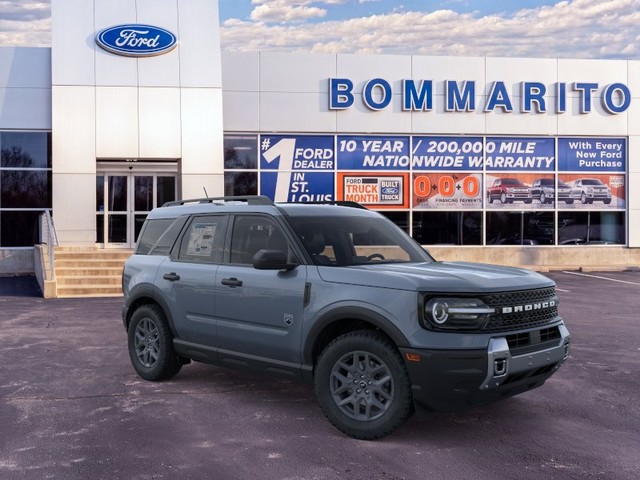 Ford Bronco Sport Vehicle Full-screen Gallery Image 7