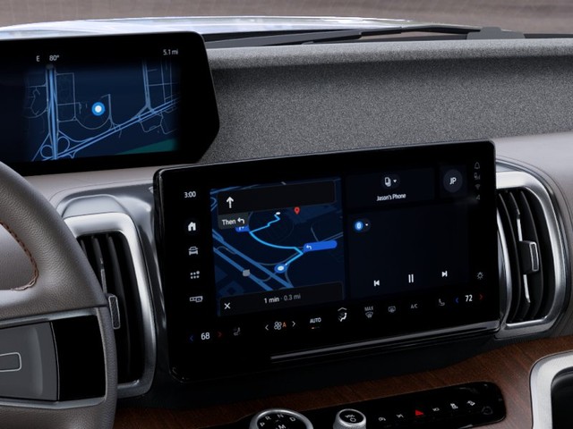 Ford Expedition Max Vehicle Full-screen Gallery Image 14