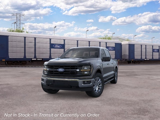 Ford F-150 Vehicle Full-screen Gallery Image 2