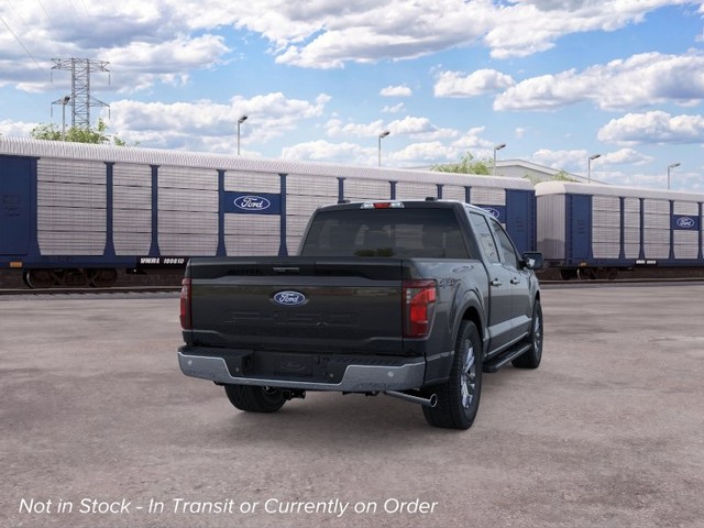 Ford F-150 Vehicle Full-screen Gallery Image 8
