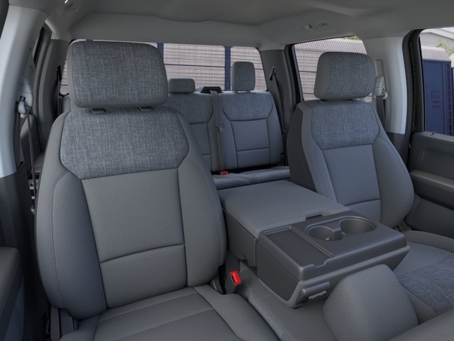 Ford F-150 Vehicle Full-screen Gallery Image 10