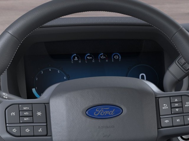 Ford F-150 Vehicle Full-screen Gallery Image 13