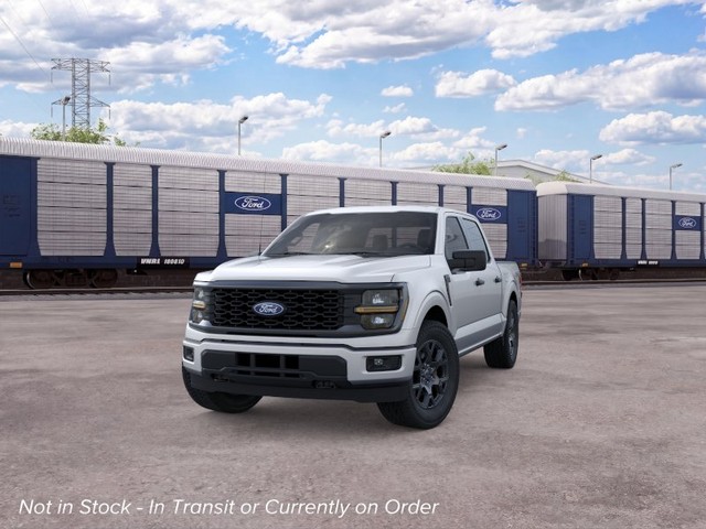 Ford F-150 Vehicle Full-screen Gallery Image 2