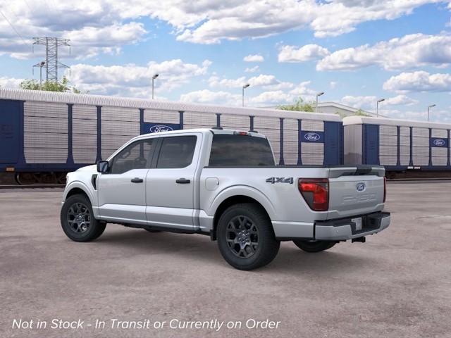 Ford F-150 Vehicle Full-screen Gallery Image 4