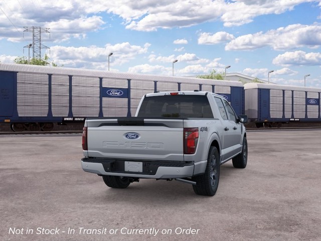 Ford F-150 Vehicle Full-screen Gallery Image 8