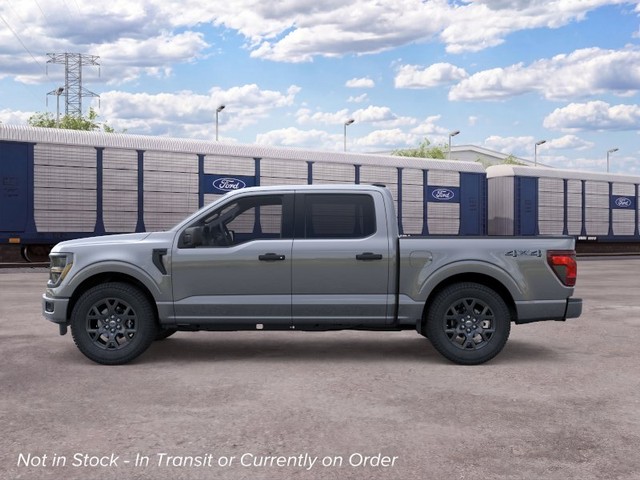 Ford F-150 Vehicle Full-screen Gallery Image 3