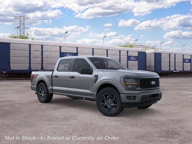 Ford F-150 Vehicle Full-screen Gallery Image 7