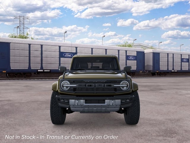Ford Bronco Vehicle Full-screen Gallery Image 6
