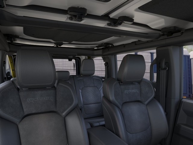 Ford Bronco Vehicle Full-screen Gallery Image 12