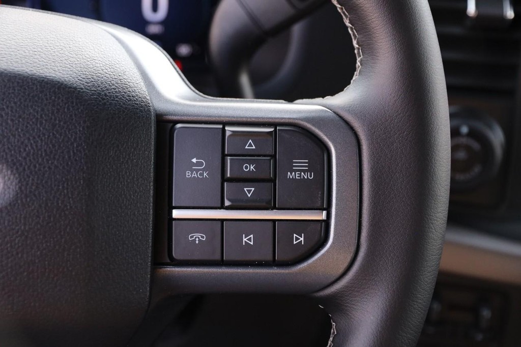 Ford F-150 Vehicle Image 12