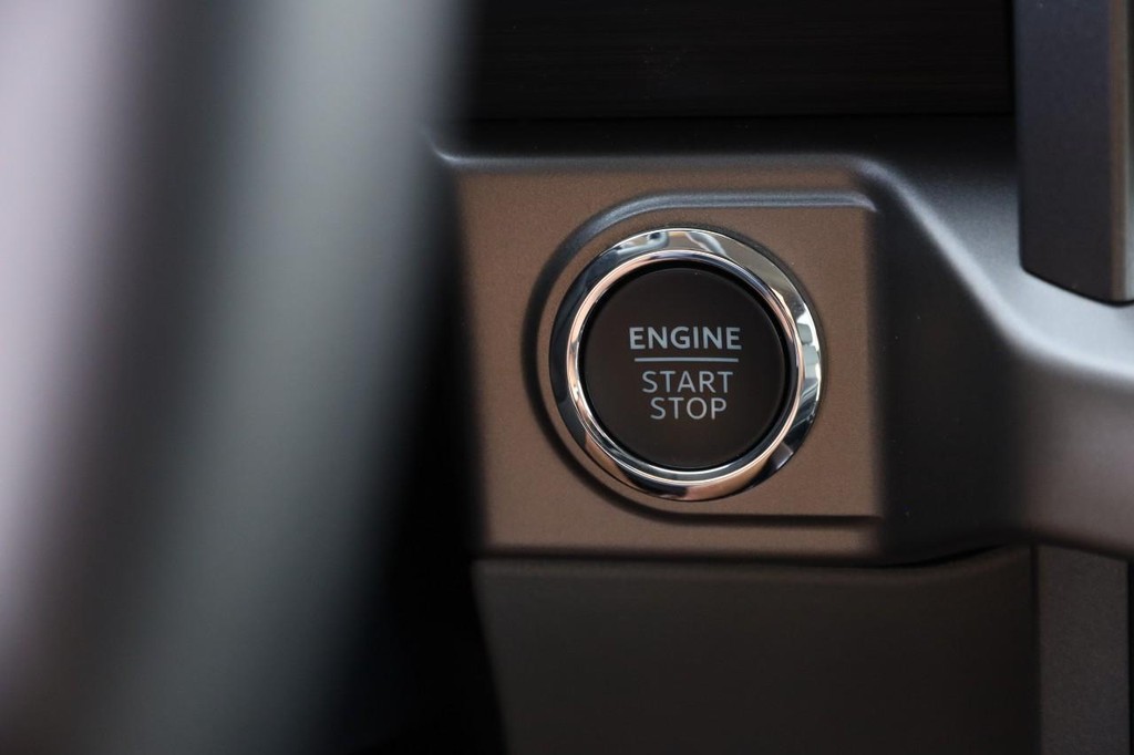 Ford F-150 Vehicle Image 14