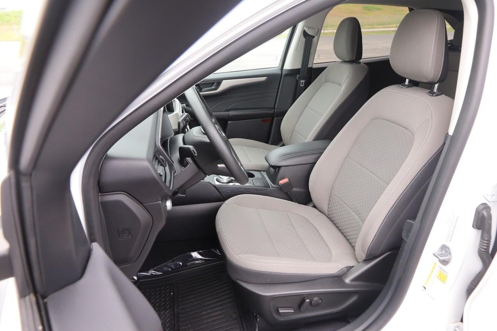 Ford Escape Vehicle Image 08